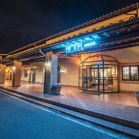 Hotel Boccaccio Calcinaia Εξωτερικό φωτογραφία