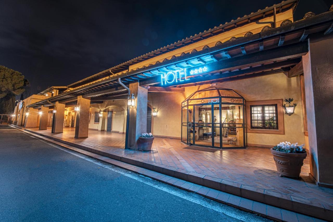 Hotel Boccaccio Calcinaia Εξωτερικό φωτογραφία