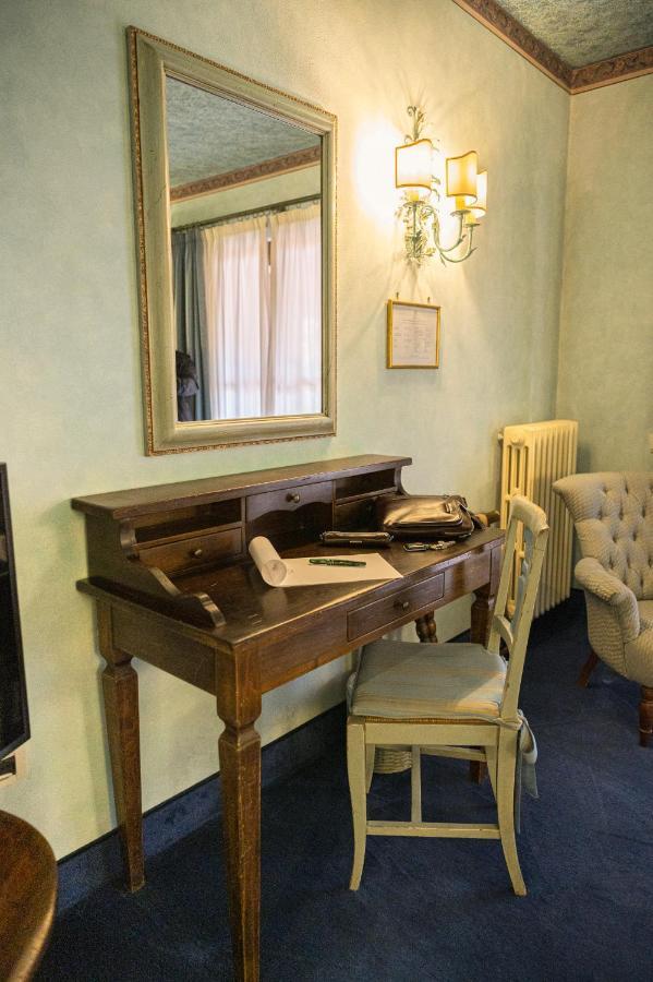 Hotel Boccaccio Calcinaia Εξωτερικό φωτογραφία