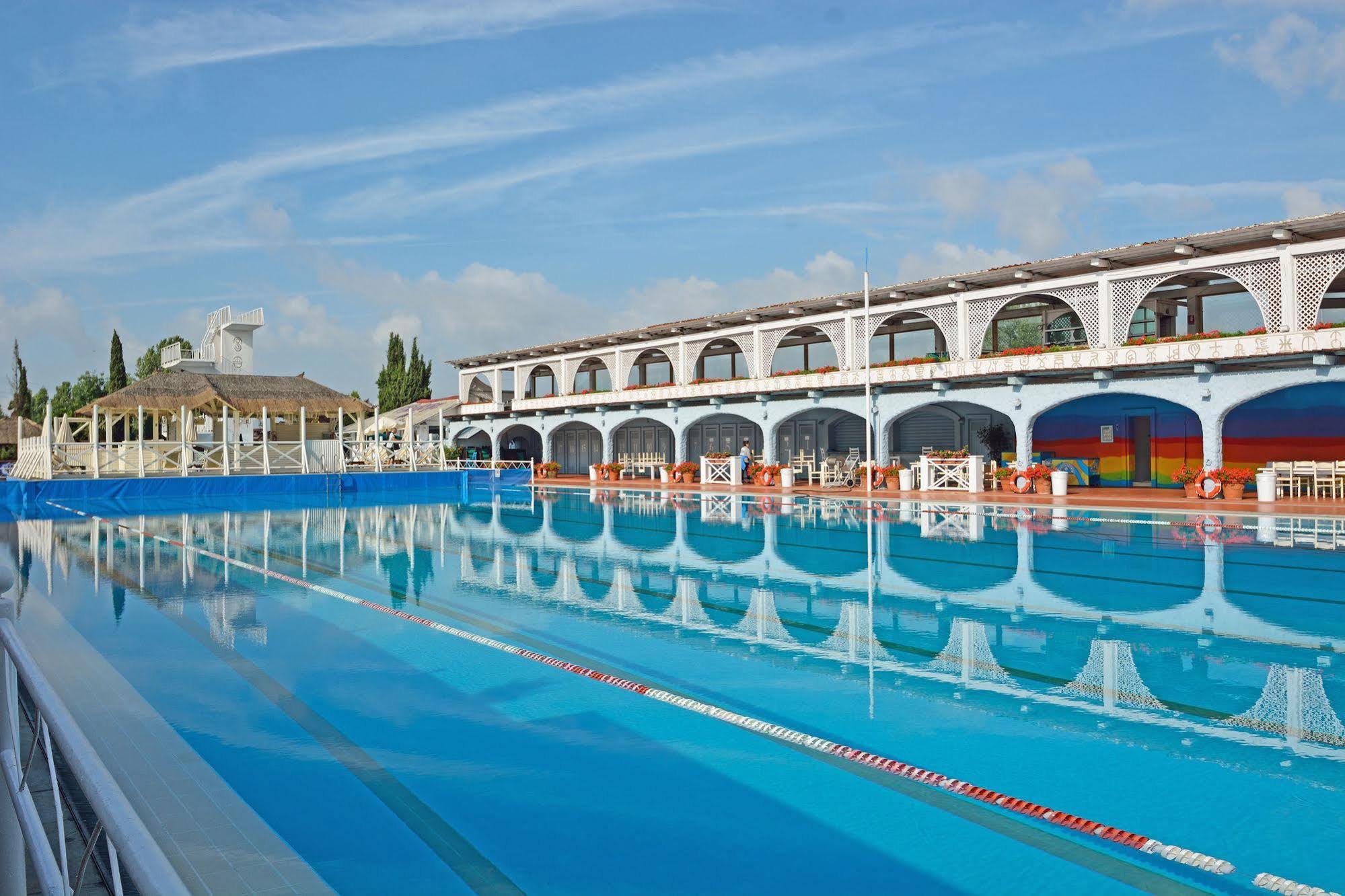 Hotel Boccaccio Calcinaia Εξωτερικό φωτογραφία
